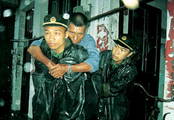 第一視點丨寧可十防九空，不能萬一失防